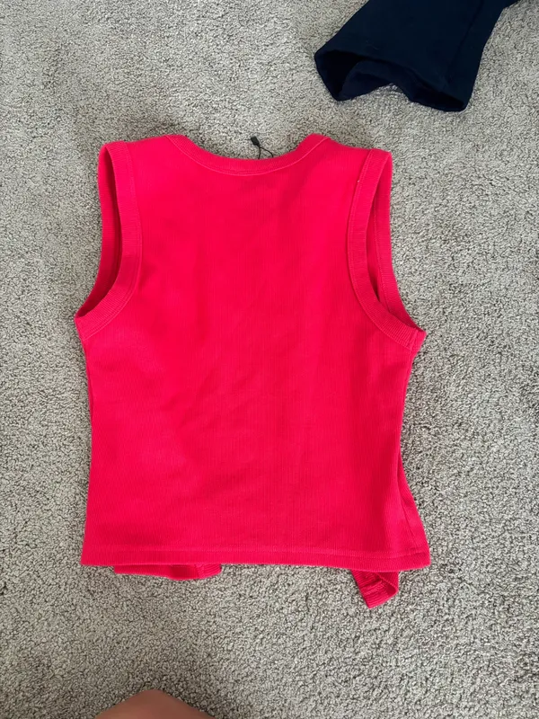Edikted Red Top - Image 2