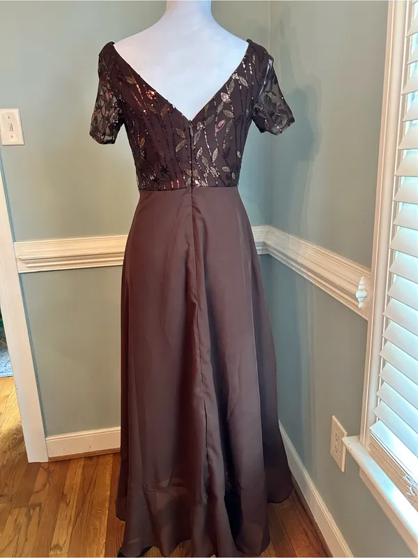 Elegant Brown V-Neck A-Line Dress - Image 3