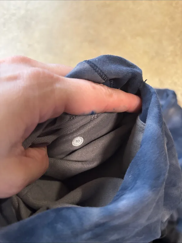 lululemon athletica Women's Tie-Dye Navy/Gray Track Joggers - Image 4