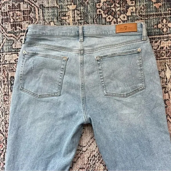 7 For All Mankind Josefina Skinny Boyfriend Distressed Jeans Light Wash Size 29 - Image 8