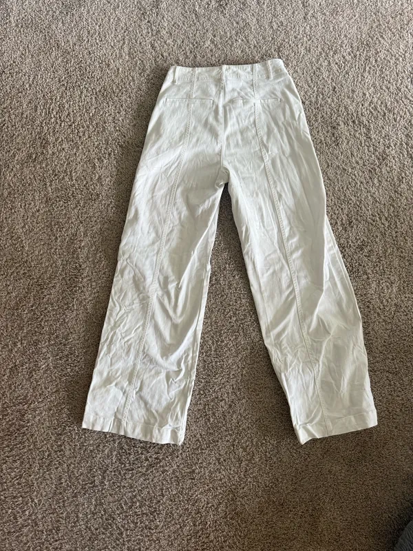 Universal Threads Jeans High-Rise Wide-Leg - Image 2