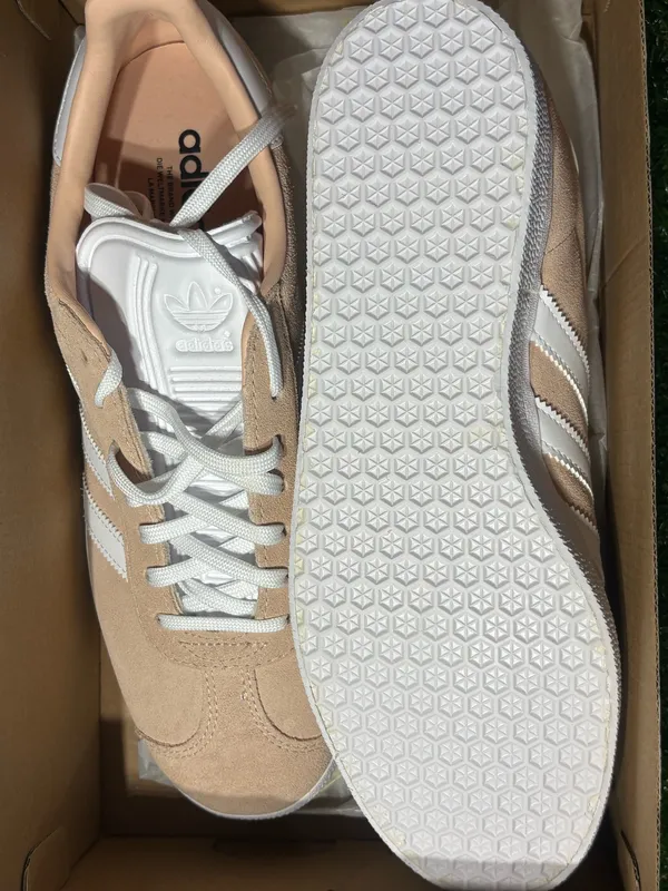 Adidas Gazelle Bold Shoes tan and white - Image 4