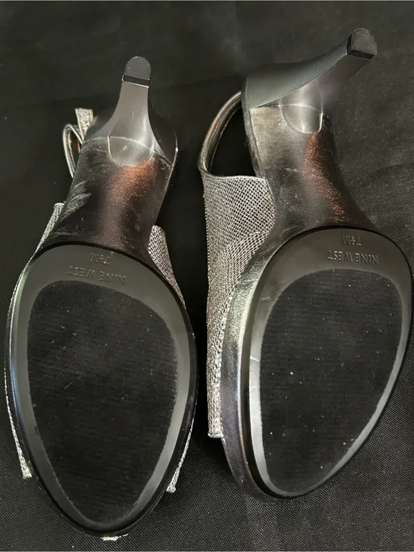 Nine West Women’s Silver Glitter Slingback Peep-Toe Heels 7.5 - Image 11