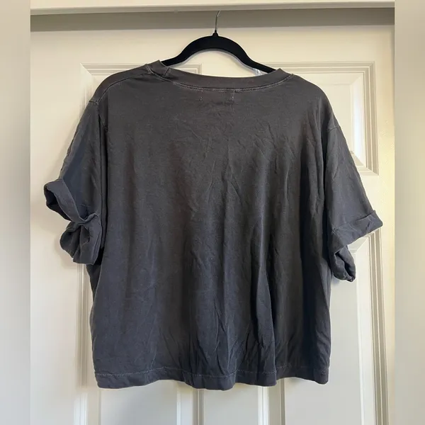Howdy Crop Boyfriend Tee In Vintage Black - Image 6
