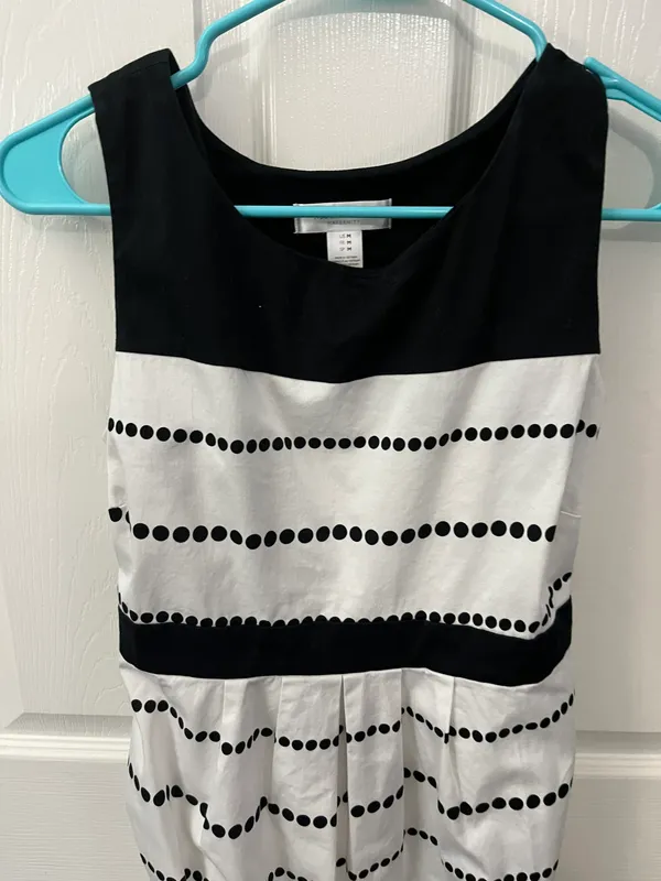Motherhood Size Medium Black & White Maternity Dress - Image 2