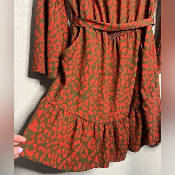 Vici Orange and Green Cheetah Print Dress XL - Image 6