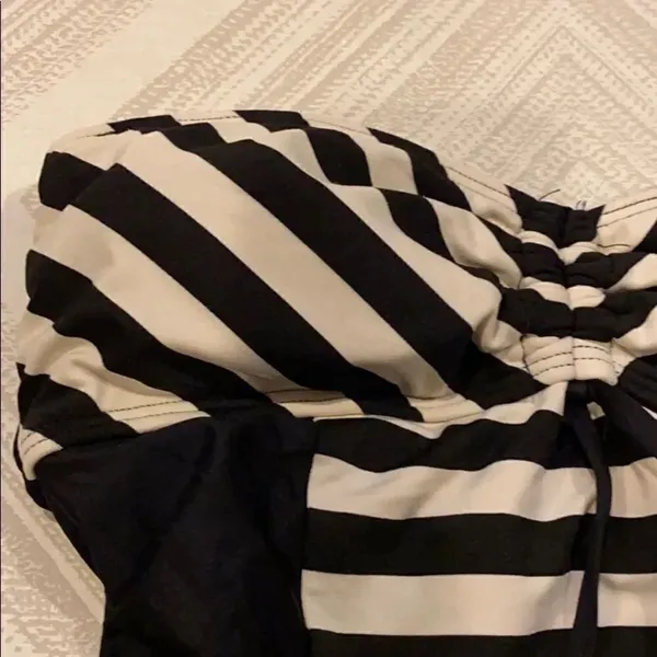 Ella Moss Ivory/Black Strpless Stripe Bathing Suit - Image 5