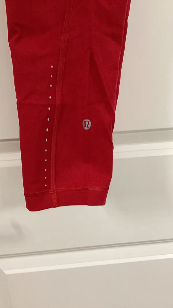 Lululemon Leggings - Image 3