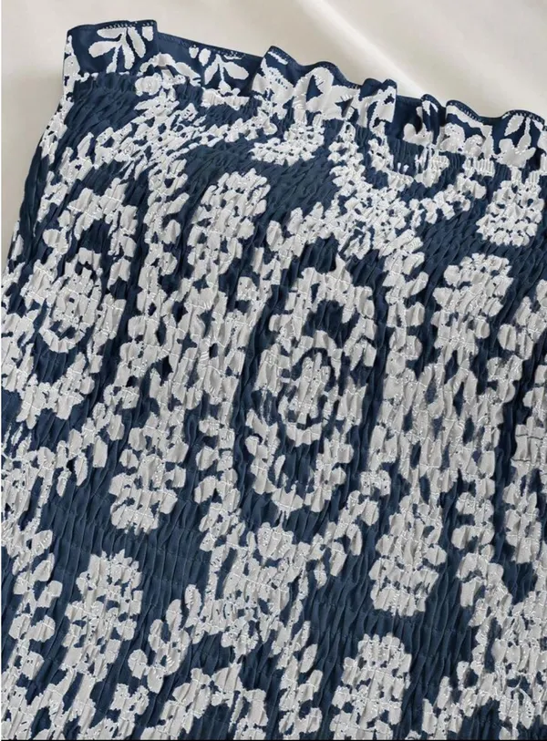 Maeve Anthropologie Navy Smocked Mini Dress Sz M Boho Beach Resort NWT - Image 4