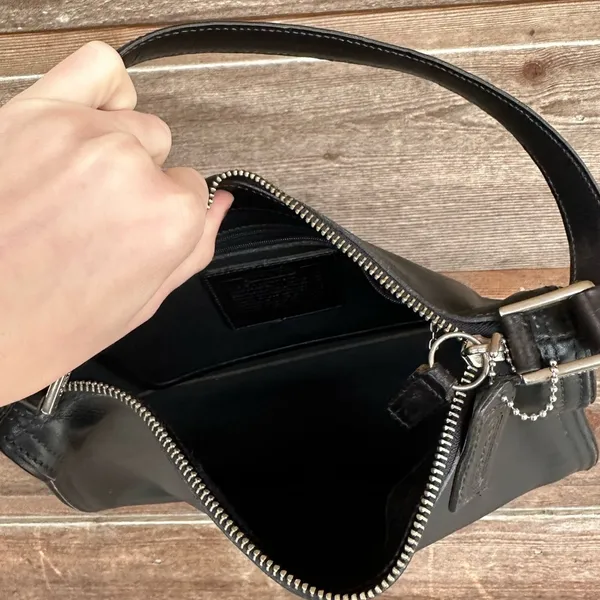 Vintage Leather Coach Mercer Purse - Image 6