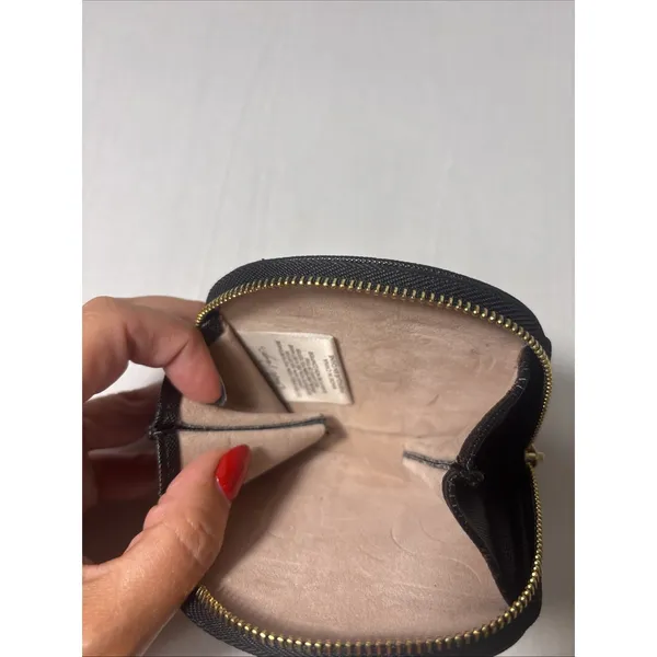 Charlie Paige Black Zip Around Heart Logo‎ Coin Change Purse NWOT READ - Image 2