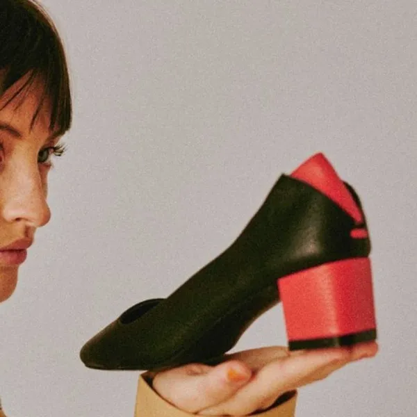 Jaggar Split Square Toe Leather Pump Black with Red Casual Everyday Size 6 - Image 2