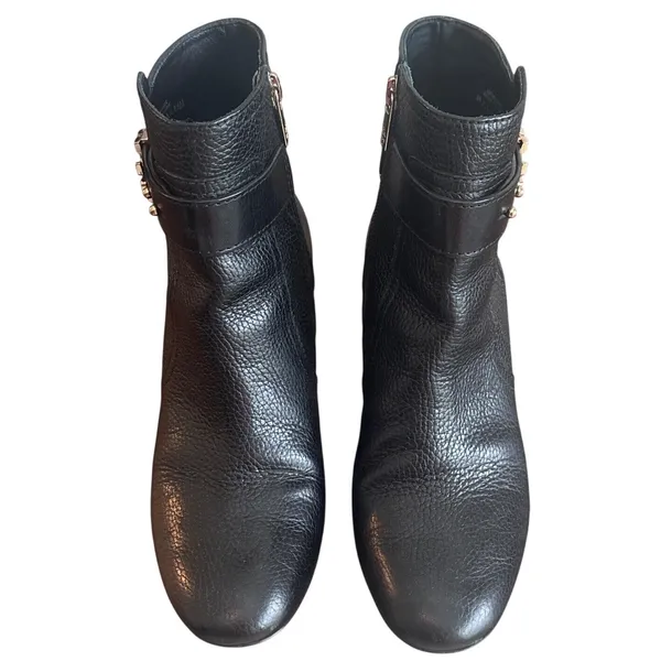 Tory Burch 32086 Black Pebbled Leather Booties 8.5 Gold Logo Block Heel - Image 2