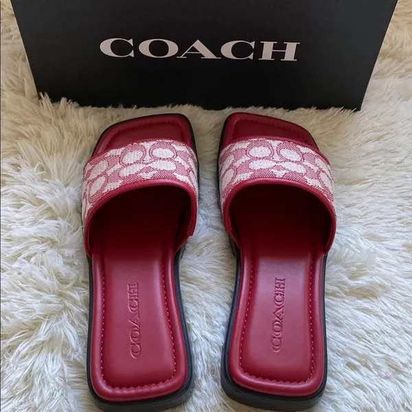 NWT COACH Florence "C" Logo Lug-Sole Slide-On Sandals - Image 2