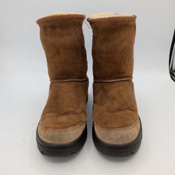 UGG Australia Ultimate Tas 5212 Chestnut Brown Sheepskin Boots Womens 6 - Image 3