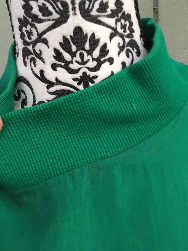Vintage 80s Kelly Green Gingerfield Silk Two Piece Outfit Turtleneck Skirt S - Image 9