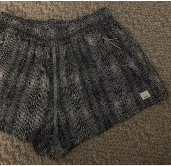 Vuori Shorts Women’s - Image 5