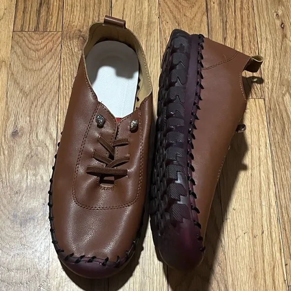 OY Brown Leather Comfort Shoes Size 41 Lace-Up Casual Flats New Without Tags - Image 3