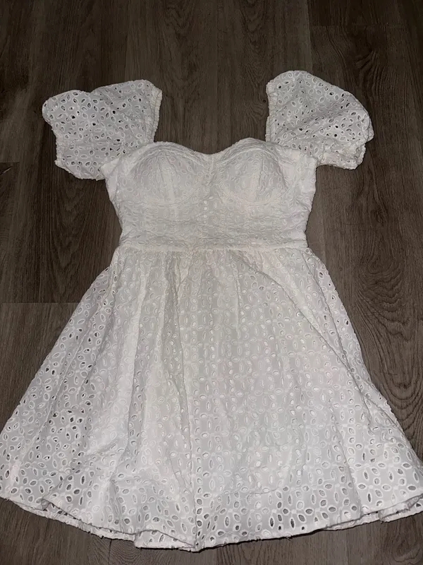 White dress.  - Image 2