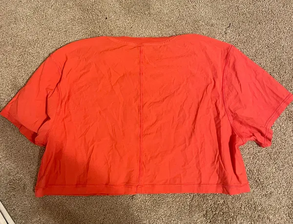 Lululemon Cropped Coral Boxy Top - Image 2
