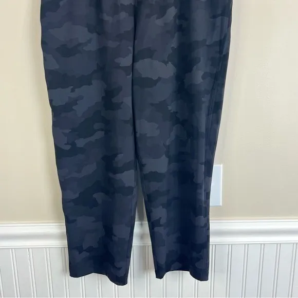Lululemon Stretch High Rise Pants Crop 23" Sz 8 Heritage 365 Camo Deep Coal - Image 6