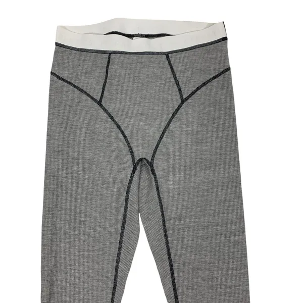 Fabletics Leggings Medium‎ Gray Activewear Athleisure Gym Yoga - Image 2