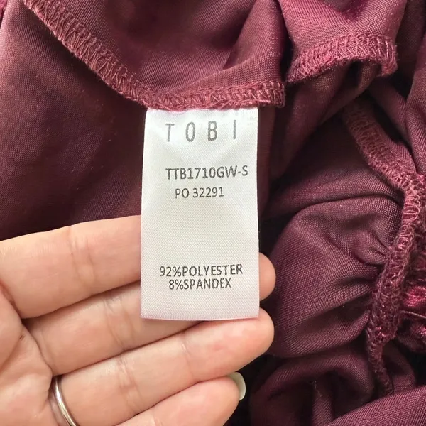 Tobi Burgundy Crushed Velvet Plunge‎ V-Neck Tie Front Bodysuit Whimsigoth Small - Image 10