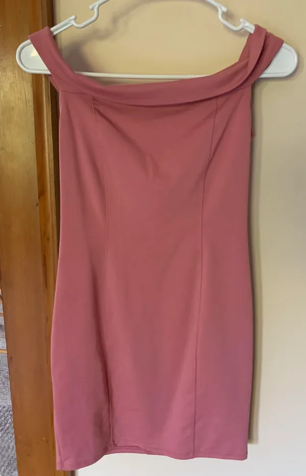 Forever 21 Pink Off The Shoulder Dress - Image 7