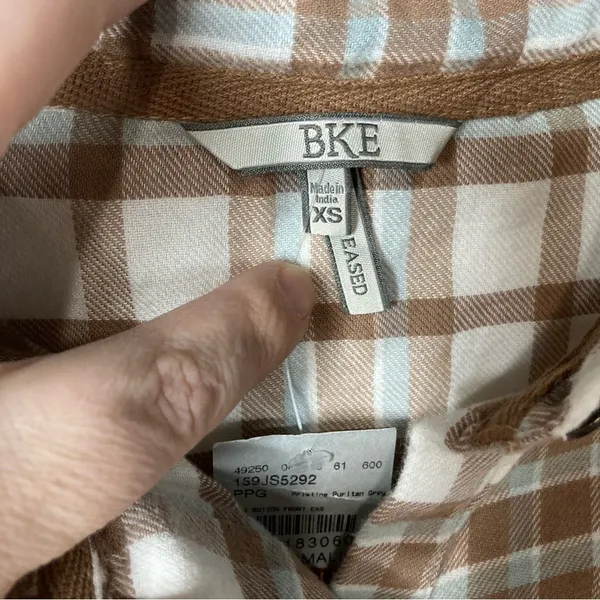 NWT BKE plaid flannel button down shirt‎ size XS - Image 3
