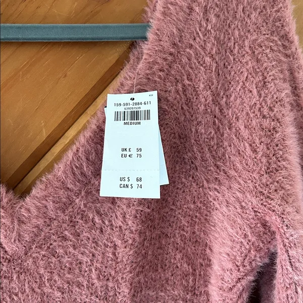 Abercrombie & Fitch V-Back Fuzzy Sweater Dress in dusty pink NWT - Image 5
