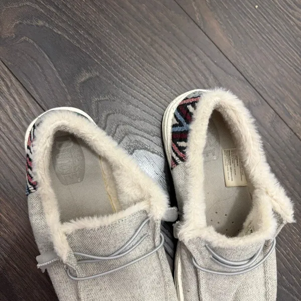 Hey Dude Women’s 9 Wendy Funk Wool Shoes Pull On - Image 3