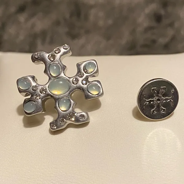 Tory Burch Roxanne Jeweled Stud earrings. New. Faceted crystals & cabochon - Image 3