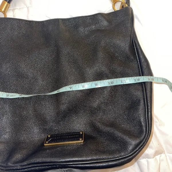 Marc Jacobs 100% Genuine Cow Leather Black Shoulder Bag - Image 8