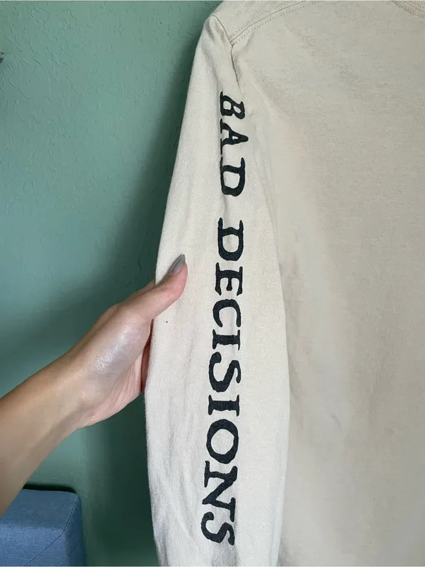 Petals and Peacocks Good Intentions Bad Decisions Long Sleeve T Shirt Tee Small - Image 7
