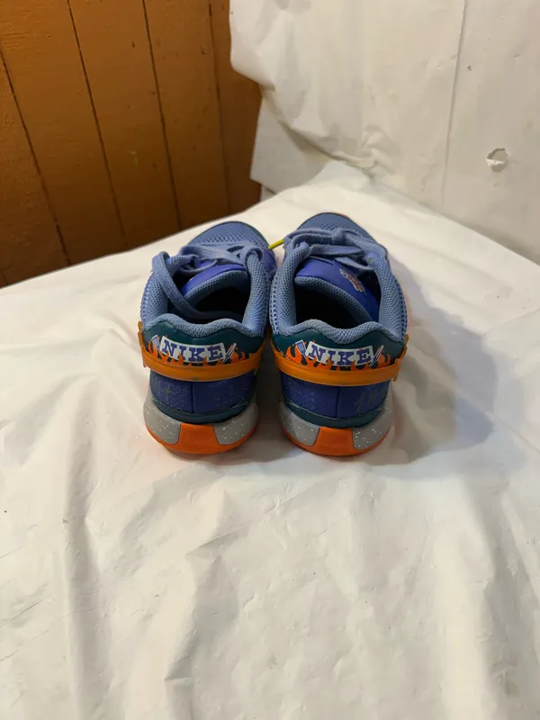 Nike Kids Ja 1 boys shoes size 5.5Y - Image 4