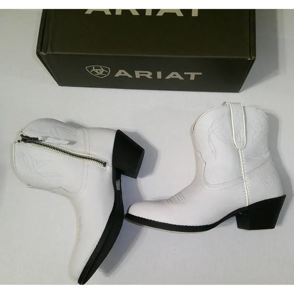 New nwt nib Womens 6.5 Ariat Darlin Boot Western White Leather short pretty - Image 3