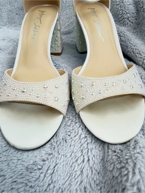 Betsey Johnson Blue Women's Sb-Kami Heeled Sandal, Pearl, 7.5, new in box - Image 12