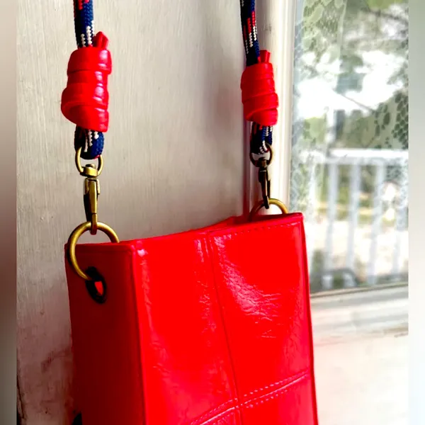Red Cross Body Purse Bag ~ NWTS ~ With Red white Blue 4th July Straps handles - Image 14