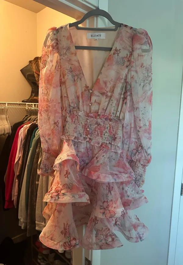 Elliatt Lovebird Pink Floral Long Sleeve Dress XS - Image 2