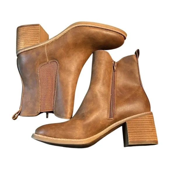 Born Tan Block Heel Ankle Boots(Size 9M) Brown - Image 2