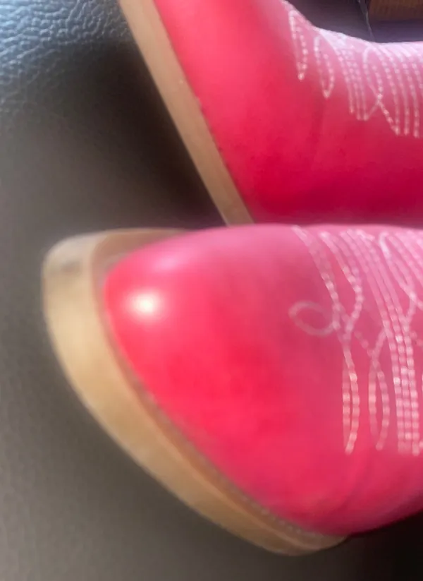Red Cowboy Boots Size 9 - Image 6