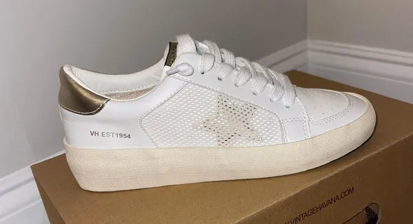 Vintage Havana NWT Sneakers - Image 10