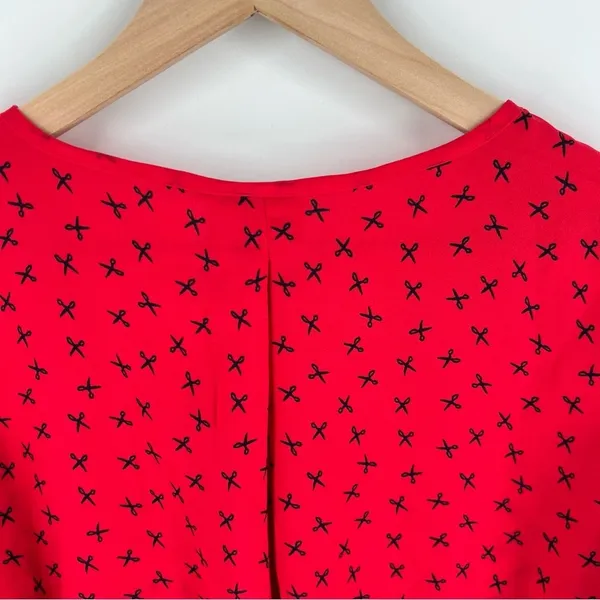 Vero Moda Novelty‎ Print Scissors Lightweight Chiffon V-Neck Top Hair Salon - Image 9