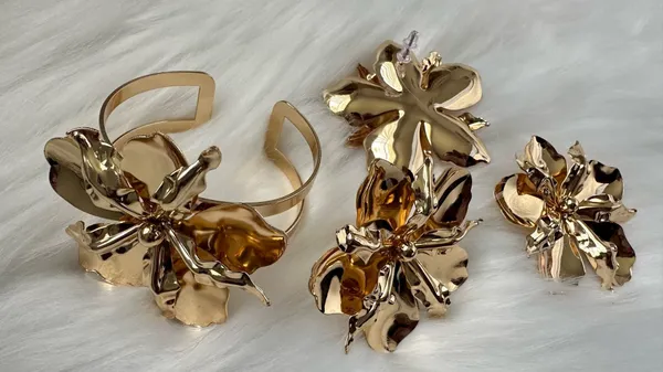 3-Piece Gold Flower Jewelry Set | Statement Earrings, Ring & Cuff Bracelet - Image 2