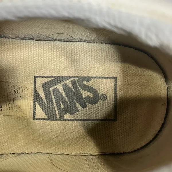 Vans white leather sneakers skateboarding punk unisex sizing‎ women's 10 men 8.5 - Image 9