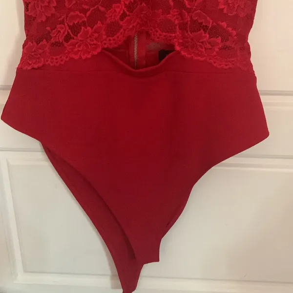 Sexy Lace & Mesh V-Neck Bodysuit Set - Size L Strappy Teddy with Thong Elegant - Image 3