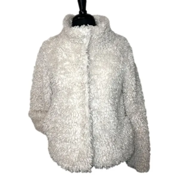 Loft Lounge Sherpa Soft Button Up Cream Women’s Small - Image 2