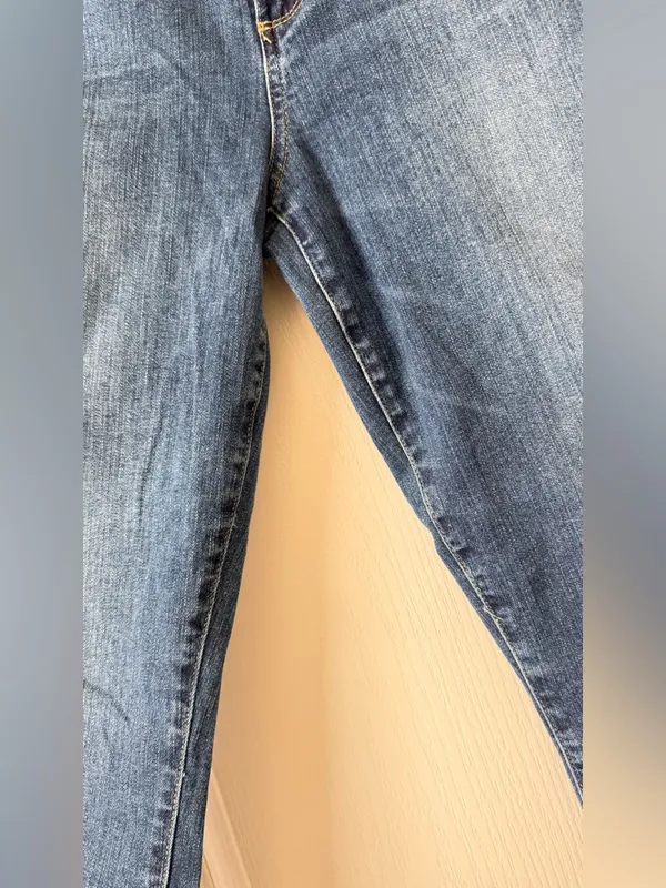 PAIGE Medium Blue Cropped Ankle Jeans, Size 32 - Image 4
