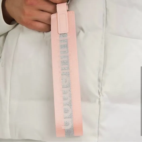NEW & AUTHENTIC Lululemon‎ Never Lost Keychain- Pink Mist/Silver SOLD OUT - Image 2