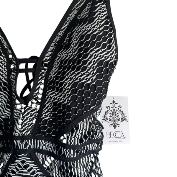 BECCA‎ Show & Tell Crochet Plunge Medium One Piece Black and White Swimsuit - Image 7
